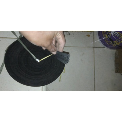Dijual karet beludru Lis penjepit kaca pintu mobil meteran Murah
