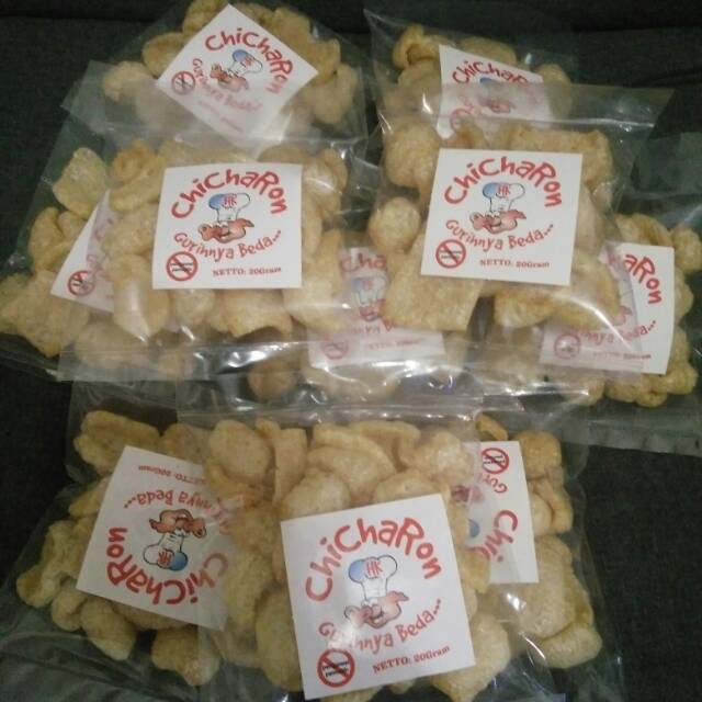 

Kerupuk Kulit Babi kemasan 20gr