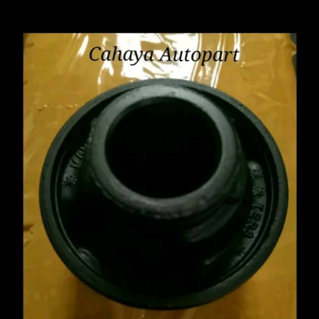 Bushing lower arm besar Nissan march