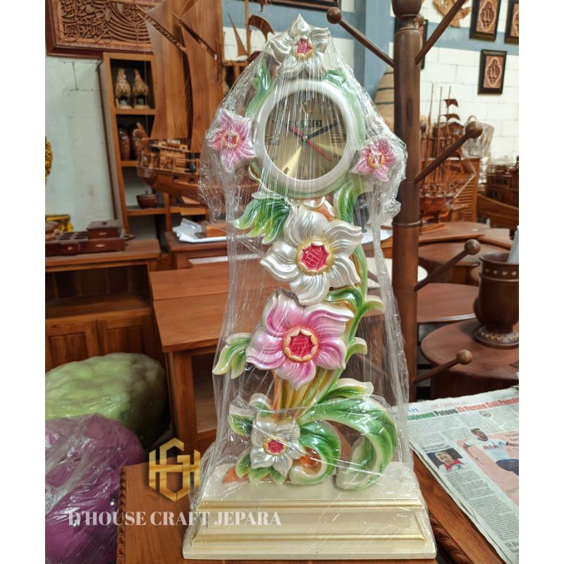 Jam Antik Pajangan Meja Ukir Bunga Kayu Jati
