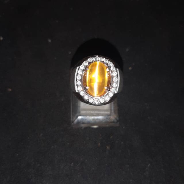 NATURAL OPAL CAT EYE