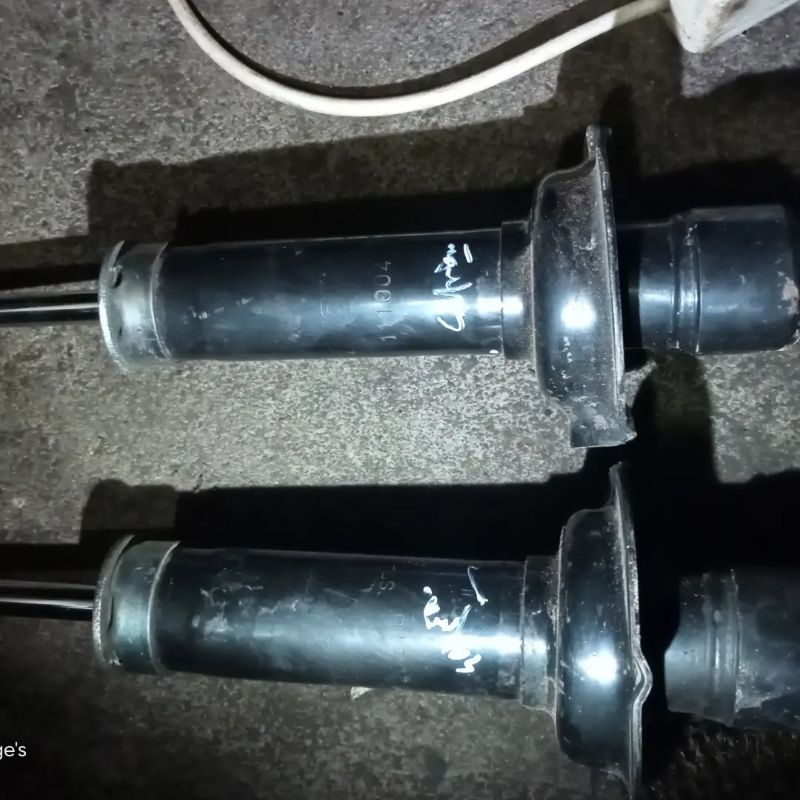 shockbreaker belakang Honda stream