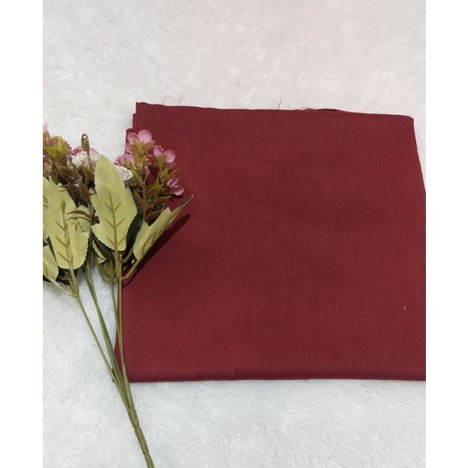 PARIS PREMIUM PARIS AMOUR HIJAB SEGI EMPAT-maroon