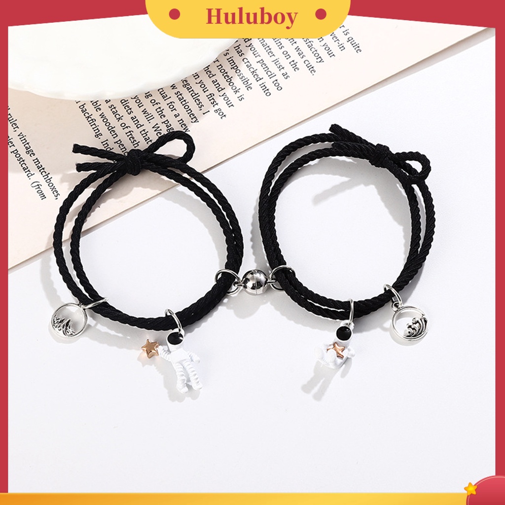 Hu Hu Hu Hu Hu Alat Bantu Pasang Kacamata♡ 2pcs Gelang Magnetik Bahan Alloy Dengan Liontin Spaceman Untuk Anak Perempuan