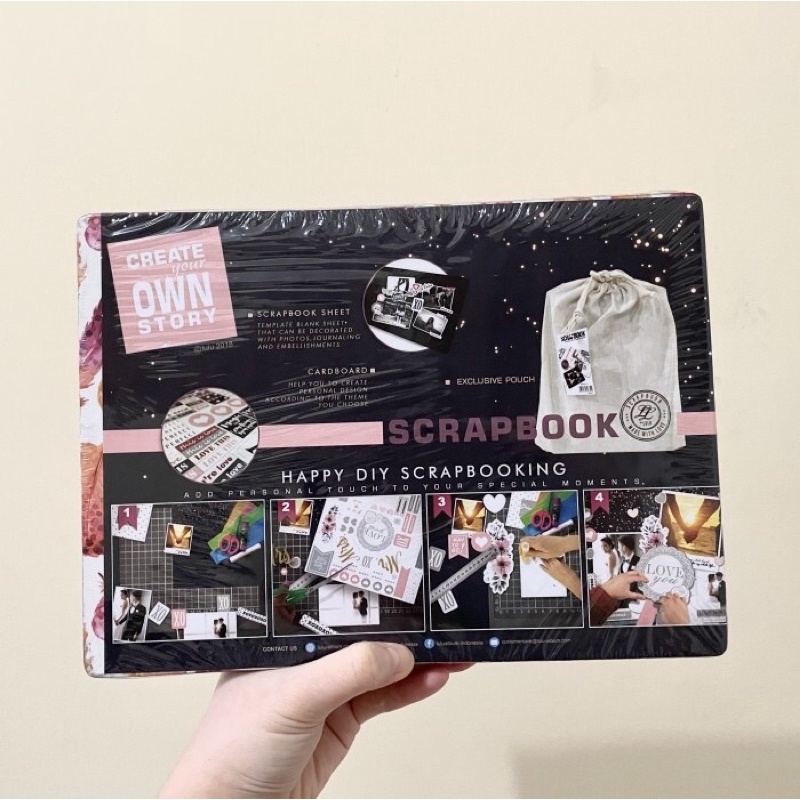 

Scrapbook Free Pouch