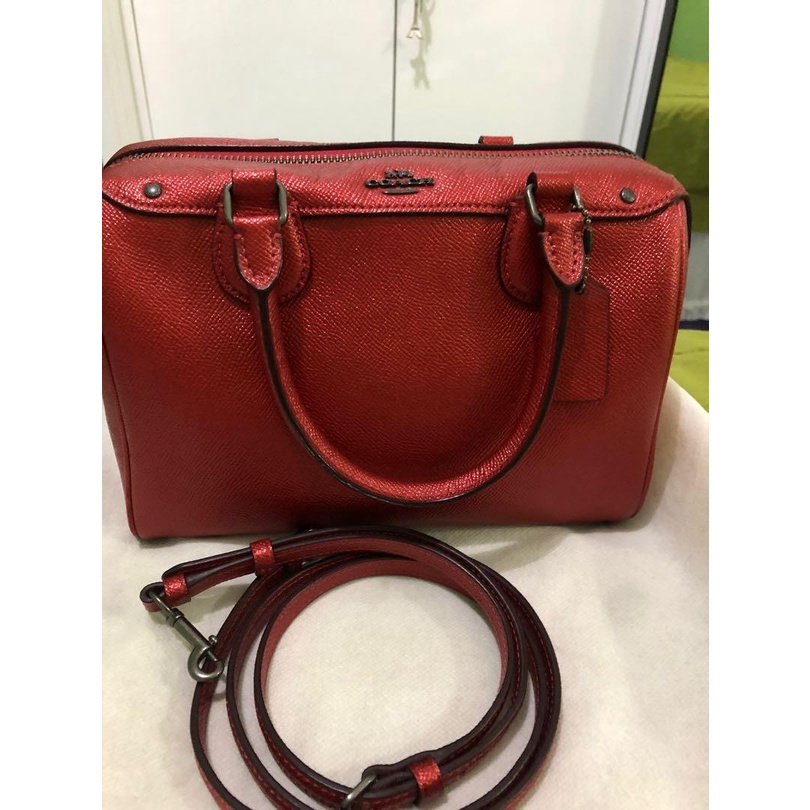 LIKE NEW TAS COACH MINI BENNET BAG IN RED GLOSSY ORIGINAL BRANDED AUTHENTIC KERJA KULIAH PESTA SECON
