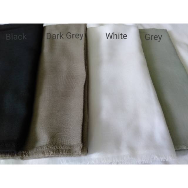 Kerudung Segiempat Saudia Exclusively