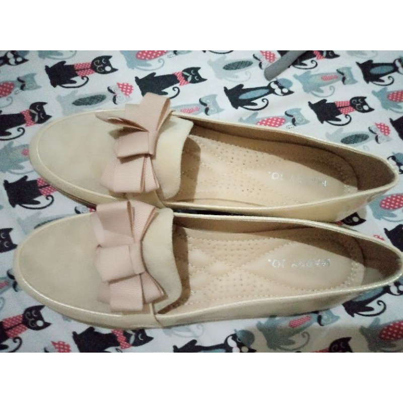 Sepatu Marry Jo ukuran 39