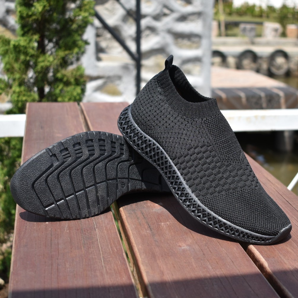 Leander Fulll Black Sepatu Sneakers PK OG Lari Knit Knitted Rajut Original Footwear | FORIND x Volve