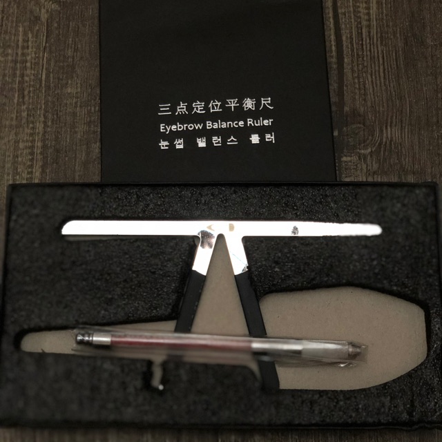Eyebrow ruler / eyebrow balance ruler / penggaris alis mata