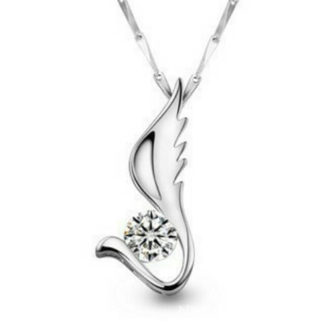 Swan Necklace