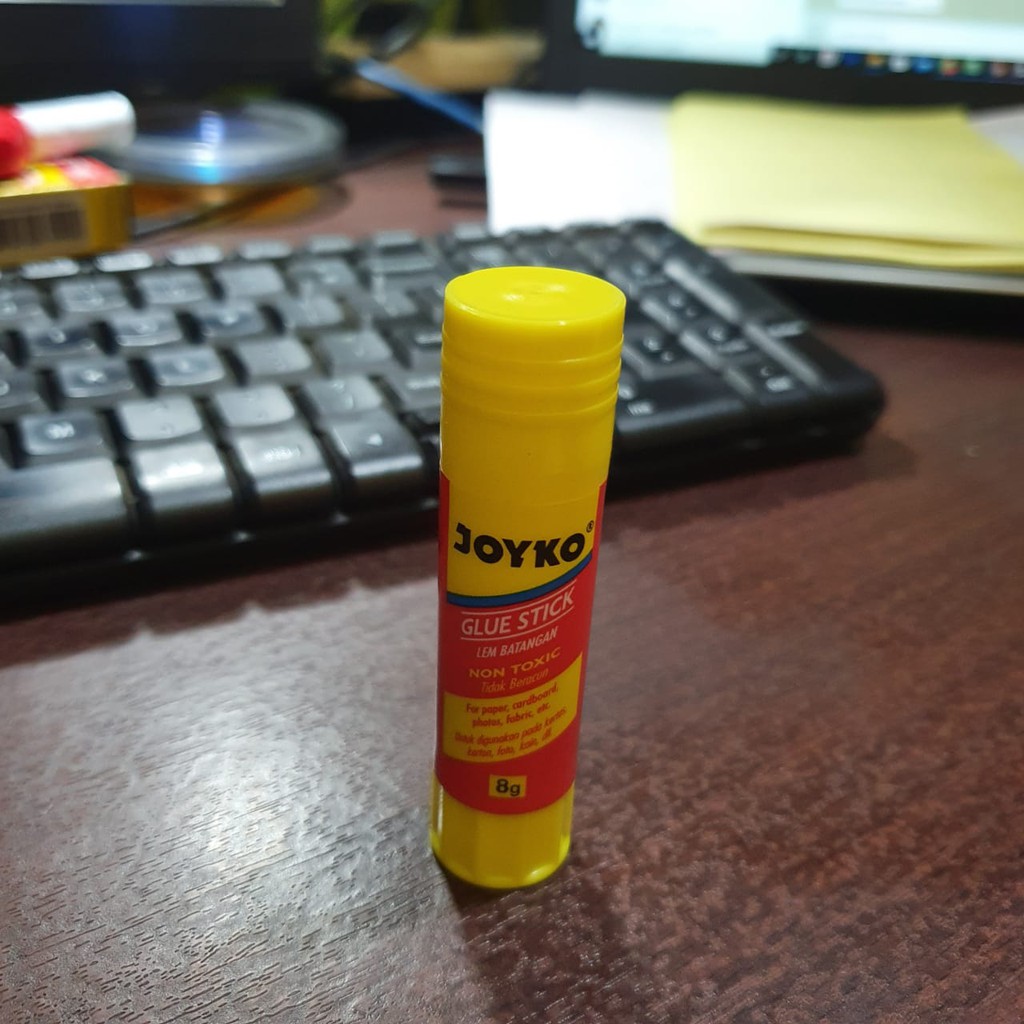 

LEM STICK JOYKO/GLUE STICK JOYKO 8 GRAM