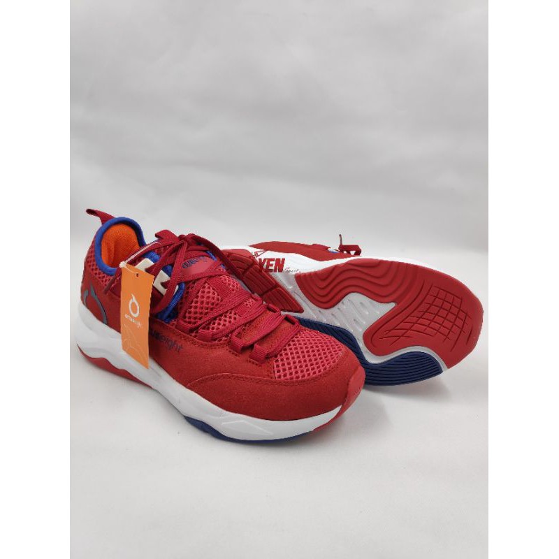 SEPATU RUNNING ORTUSEIGHT COLOSUS