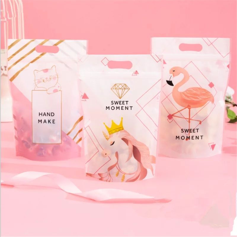 

PLASTIK MOTIF PACKAGING
