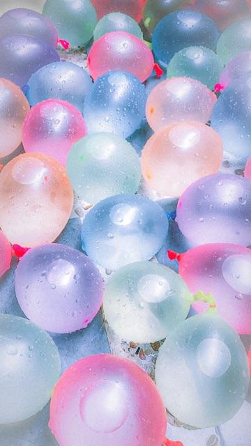 Water Balloon Wallpaper