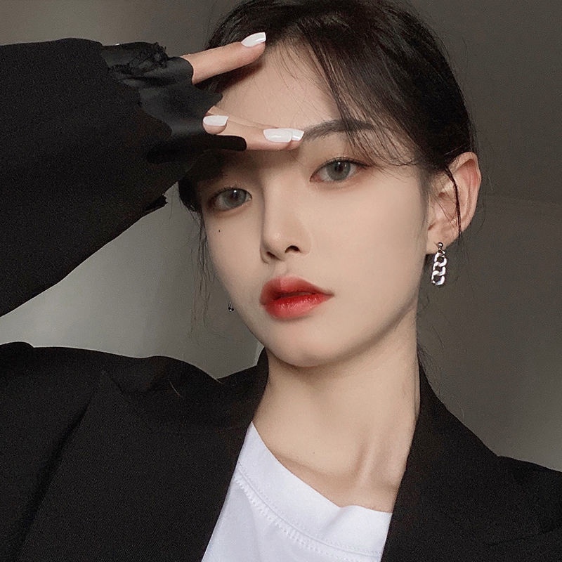 2021 Fashion Baru Anting-Anting Pin Sederhana Dan Keren Anting Wanita