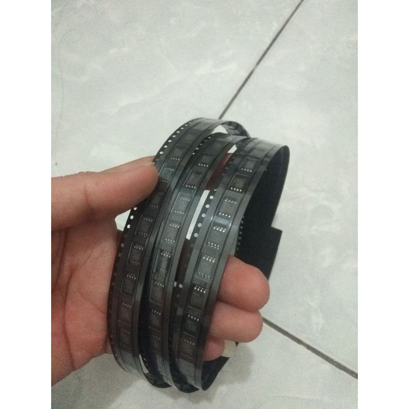 cFeon 25Q64 ORI IC Eprom Recaiver Parabola, TV LED, LCD dll