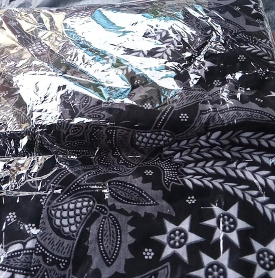 Kemeja Batik Exclusive Modern Engan Panjang Pria