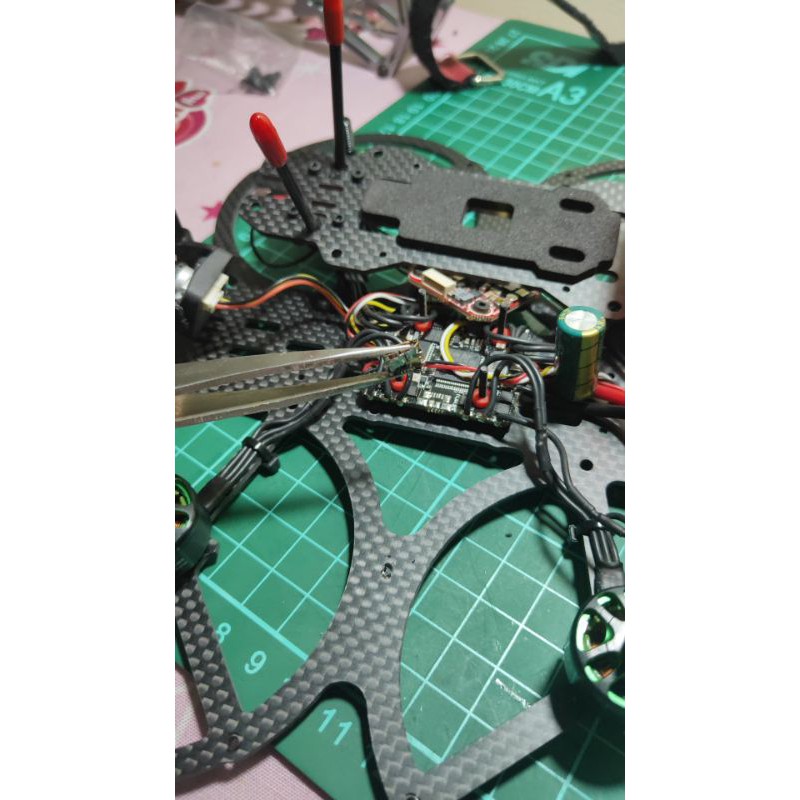 Jasa Rakit dan Servis Drone FPV Freestyle Racing