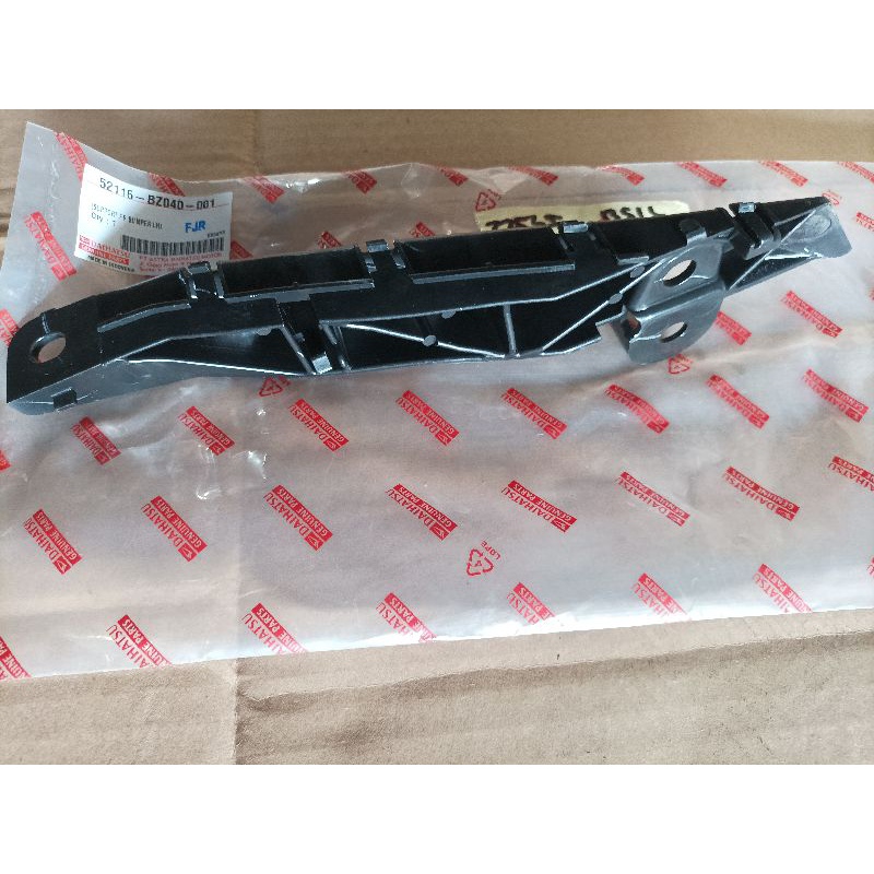 bracket bumper depan kiri avanza 2006-2011 original