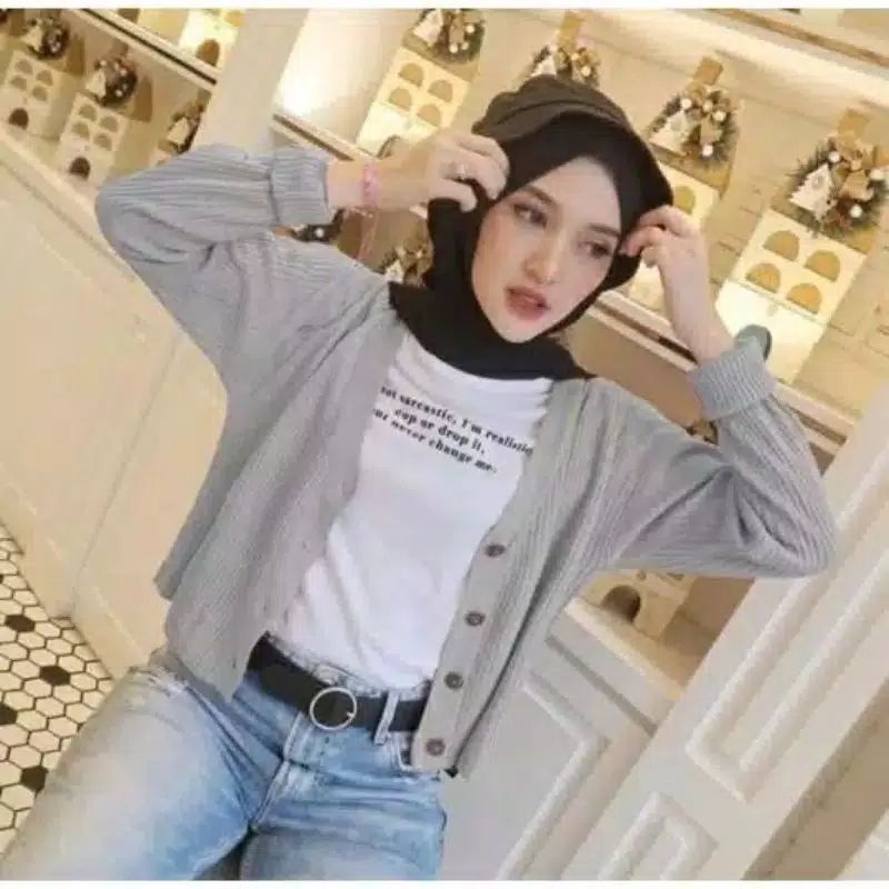 CROP CARDI WILLY KNITWEAR BAJU ATASAN WANITA TANGAN PANJANG MOTIP KANCING BATOK