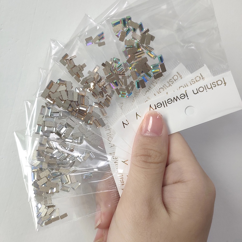 50pcs Kristal Berlian Imitasi 3D Bentuk T Untuk Nail Art