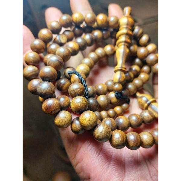Tasbih kayu pucang kalak