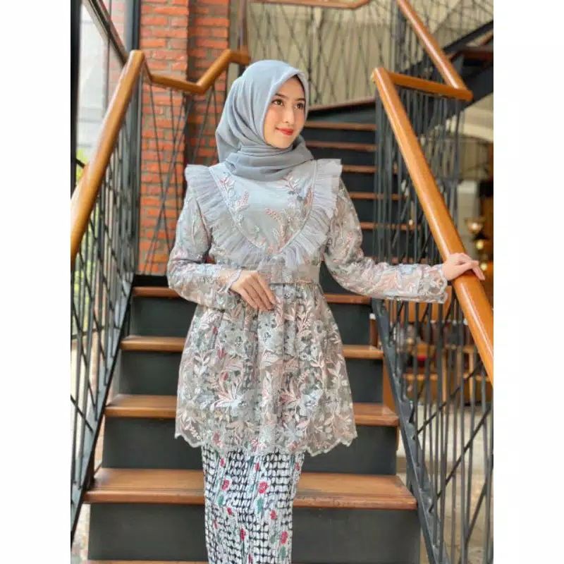 KEBAYA MODERN/KEBAYA MUSLIM/KEBAYA TULLE/KEBAYA PESTA