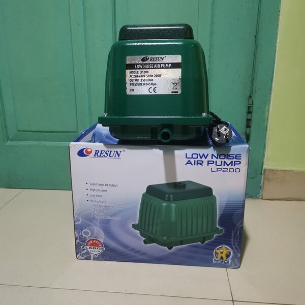 Resun LP 200 Pompa Udara Aerator Blower LP200 Air Pump Kolam Ikan Hias