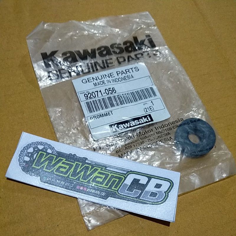 KARET DAMPER COVER BODY NINJA 150 R SS RR KGP 92071-056