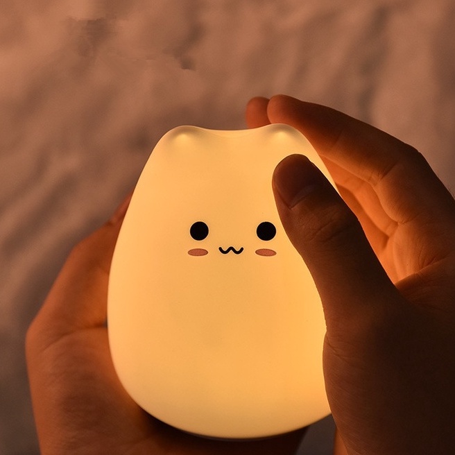 Boneka kucing Lampu tidur berubah warna warni sensor sentuh untuk membuat anak cepat tidur karena cahaya yang lembut boneka cat doll cute Cat LED Night Light Touch Sensor Remote Control 16 Colors Dimmable Rechargeable Silicone Animal Lamp for Children