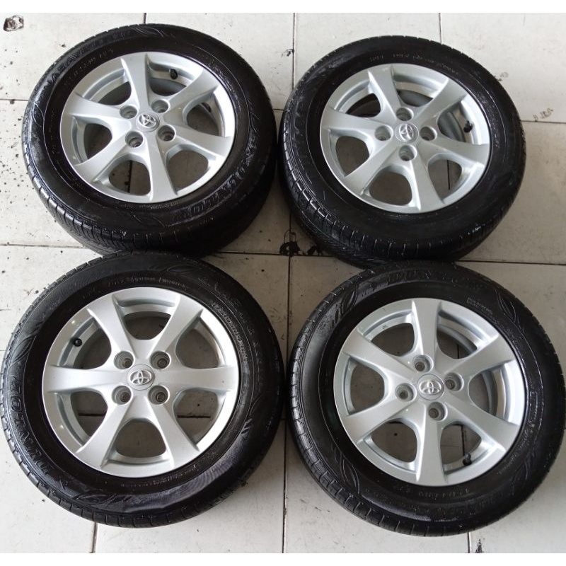 Velg Mobil Bekas original toyota Agya Ring 14 h4x100 + Ban dunlop 175 65 r14 buat siga calya ayla ka