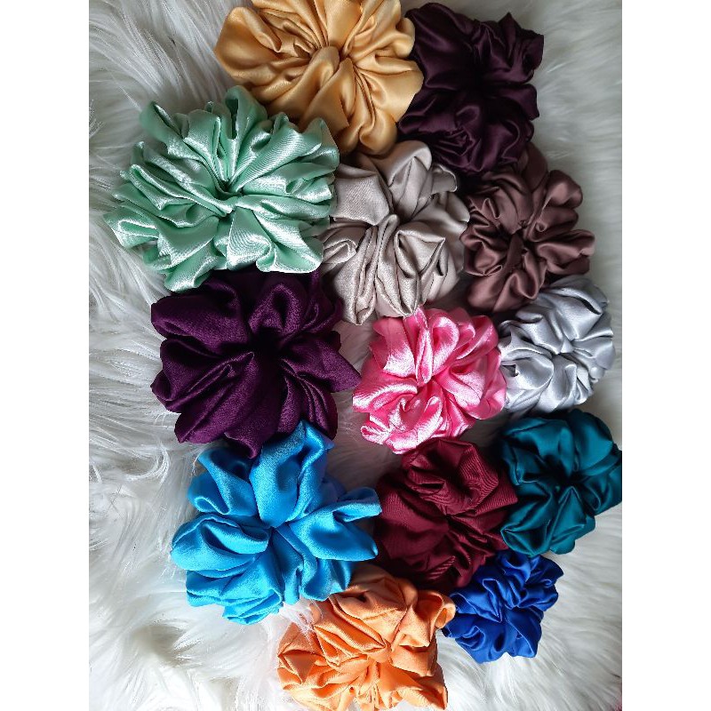 scrunchie cepol schruncieikat rambut