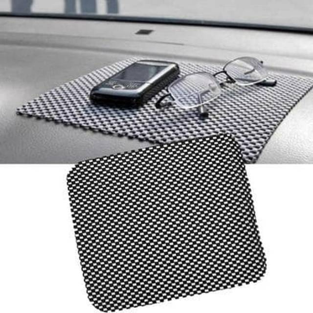 KARPET 20X0 CM ANTI SLIP Mat Licin Tatakan Dashboard Mobil Car 20x20 CM Karpet Taplak Tatakan