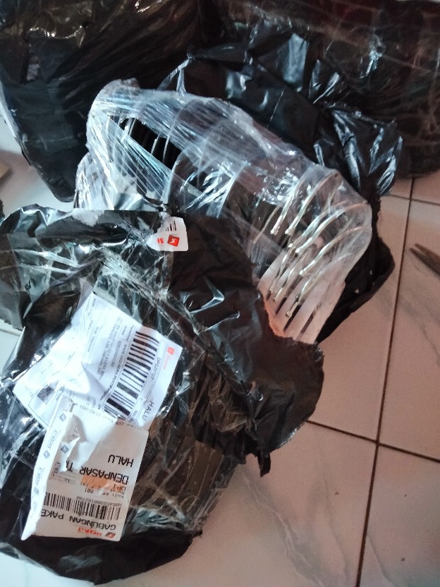 Gantungan Baju 282 Dewasa / Hanger 282 Dewasa