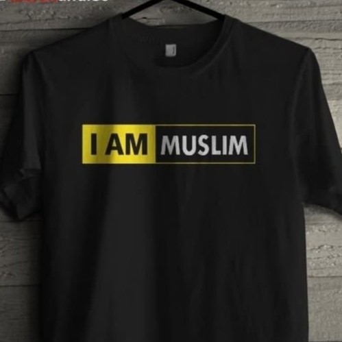 Kaos Tshirt Baju  Combed  30S  Distro i AM MUSLiM KOTAK polos  