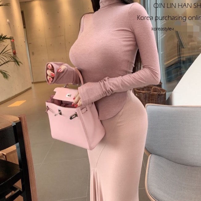 #Sisjuly# T-shirt kerah tumpukan turtleneck tumpukan besar berbentuk U kemeja bottoming ketat hem