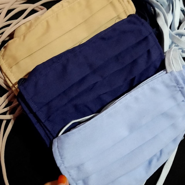 Masker kain tali karet