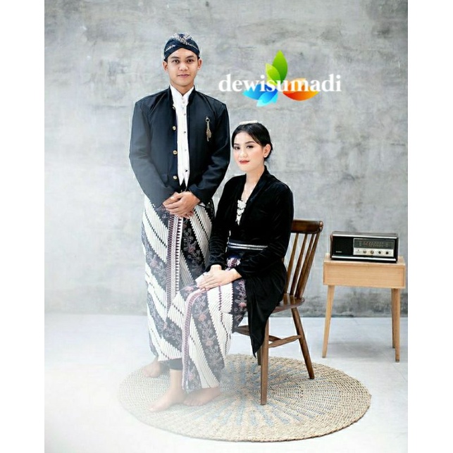 Set Baju Couplean /Pakaian Prewedding adat jawa