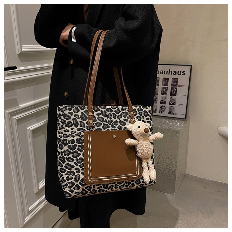 ( 2PC 1KG ) GTBI998878053 New Arrival  !!!  Tas Selempang Wanita Import  Premium Terbaru+BONEKA