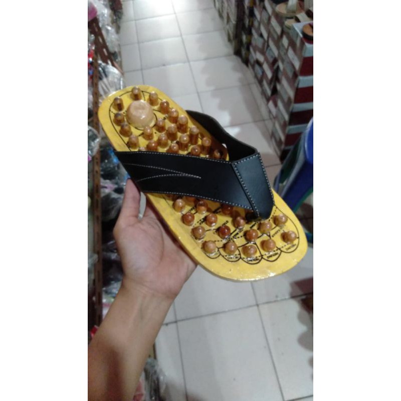sendal rematik kayu jepit kesehatan serbaguna