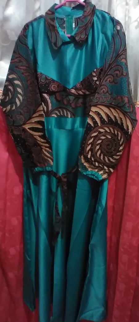 Couple Batik Family • Gamis Kombinasi Velvet Hijau • Couple Keluarga • Kebaya