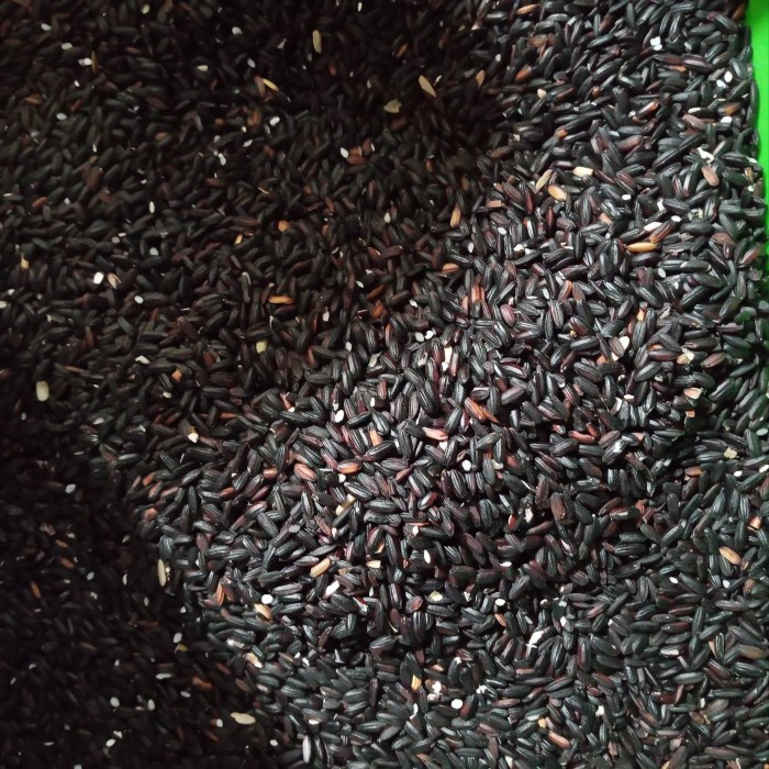 

KETAN-BERAS- KETAN HITAM 1KG -BERAS-KETAN.