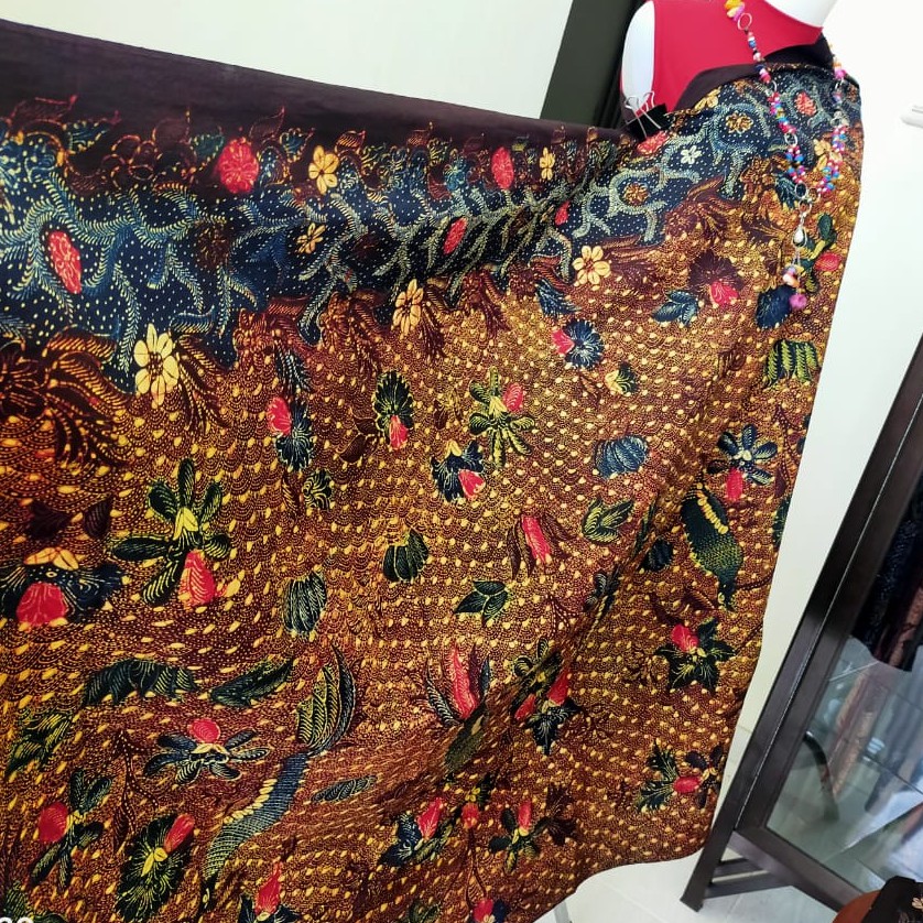 BATIK TULIS ASLI MOTIF BULU MATA DENGAN PINGGIRAN