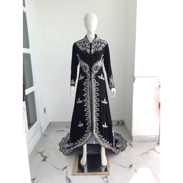 Kebaya Sanghai bludru hitam payet silver