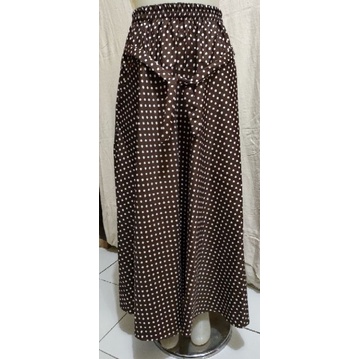 Rok panjang motif kotak dewasa model payung-Cokelat polkadot