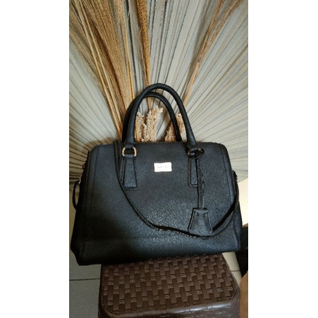 Sisley sling bag / hand bag