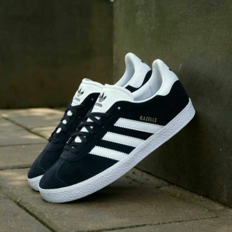 Jual SALE TERMURAH !!! ADIDAS GAZELLE SUEDE BLACK WHITE | Shopee Indonesia