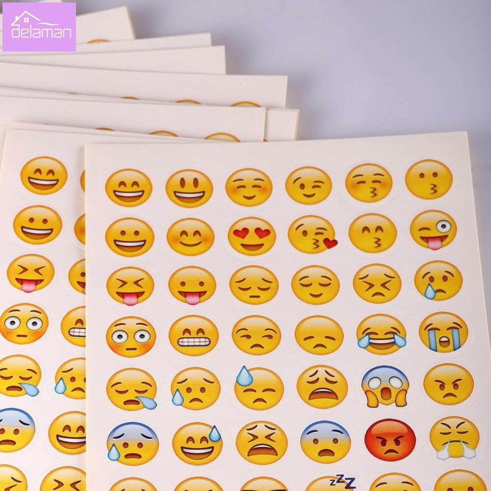 20 Lembar Pack Stiker Emoji Wajah Tersenyum Untuk Notebook