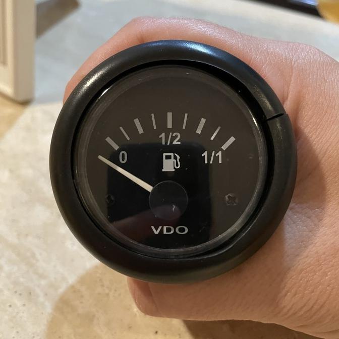 Meter Bahan Bakar VDO 24 V - VDO Fuel Meter 24 Volt Genset Meter BBM